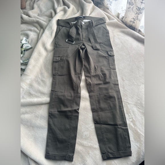 mid rise skinny cargos - Picture 1 of 7